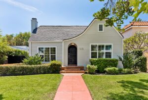 Melrose Village Renovated Country English Home for Lease